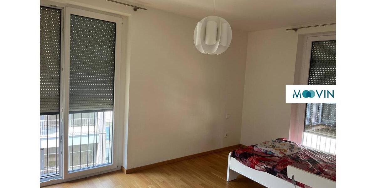 Dachgeschoßwohnung Ulm Obertalfingen - 4 Zimmer, 174 m&sup2;, 2.400&euro; | Angebot:23858879