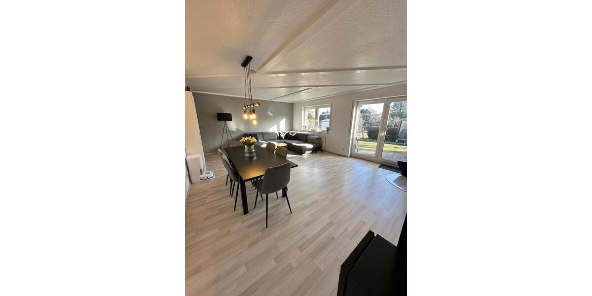 Reihenhaus Schömberg - 4.5 Zimmer, 116 m&sup2;, 1.550&euro; | Angebot:25067228