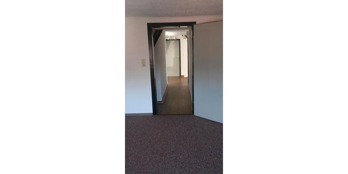 Dachgeschoßwohnung Nideggen - 5 Zimmer, 120 m&sup2;, 800&euro; | Angebot:26560371