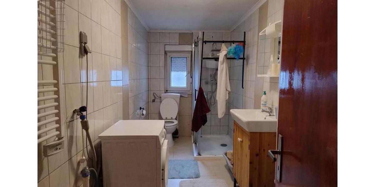 Etagenwohnung Hallenberg - 4 Zimmer, 72 m&sup2;, 600&euro; | Angebot:24480086