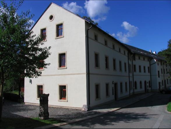 2-Zi.-Komfort-Wohnung mit Süd-Balkon an der Zschopau - 15 min. von Chemnitz 2 zimmer