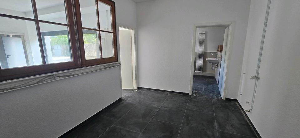 Erdgeschoßwohnung Beverungen - 2 Zimmer, 64 m&sup2;, 480&euro; | Angebot:26618142