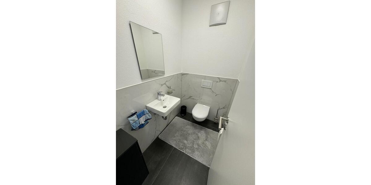 Einfamilienhaus Laichingen - 3.5 Zimmer, 99 m&sup2;, 1.400&euro; | Angebot:26619596
