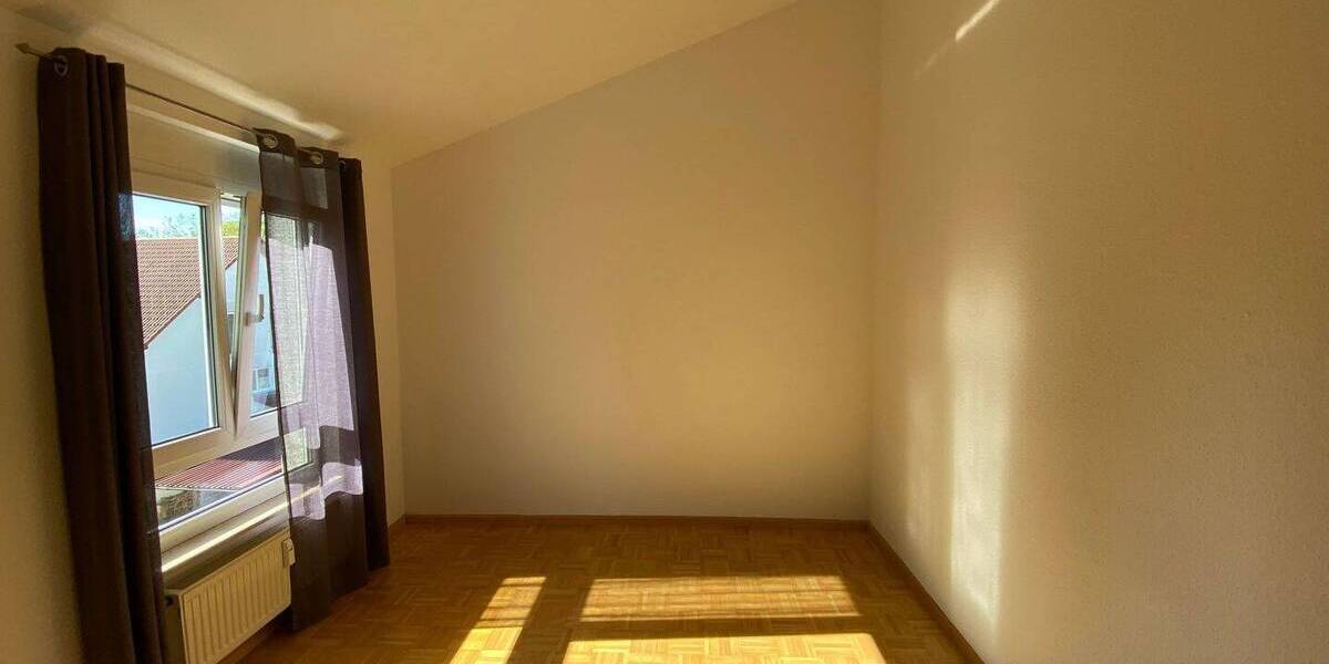 Etagenwohnung Steinen Höllstein - 3 Zimmer, 117 m&sup2;, 1.190&euro; | Angebot:26687576