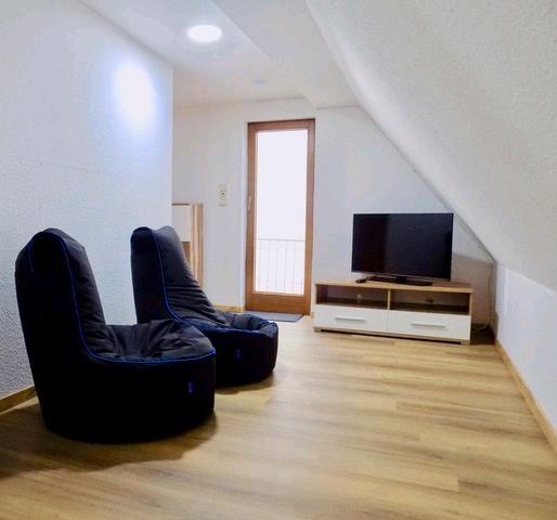 Wohnen auf Zeit Künzelsau - 1 Zimmer, 14 m&sup2;, 420&euro; | Angebot:26080562