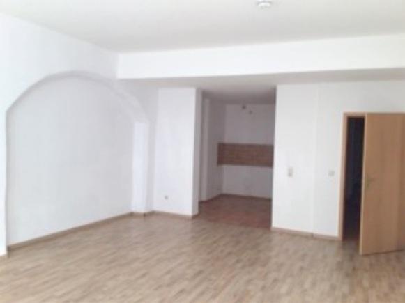 Etagenwohnung Torgau - 2 Zimmer, 79 m&sup2;, 350&euro; | Angebot:26300854