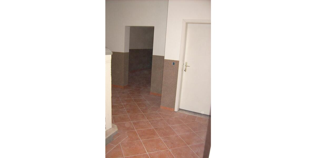 Etagenwohnung Ilmenau - 2 Zimmer, 71 m&sup2;, 430&euro; | Angebot:25365528