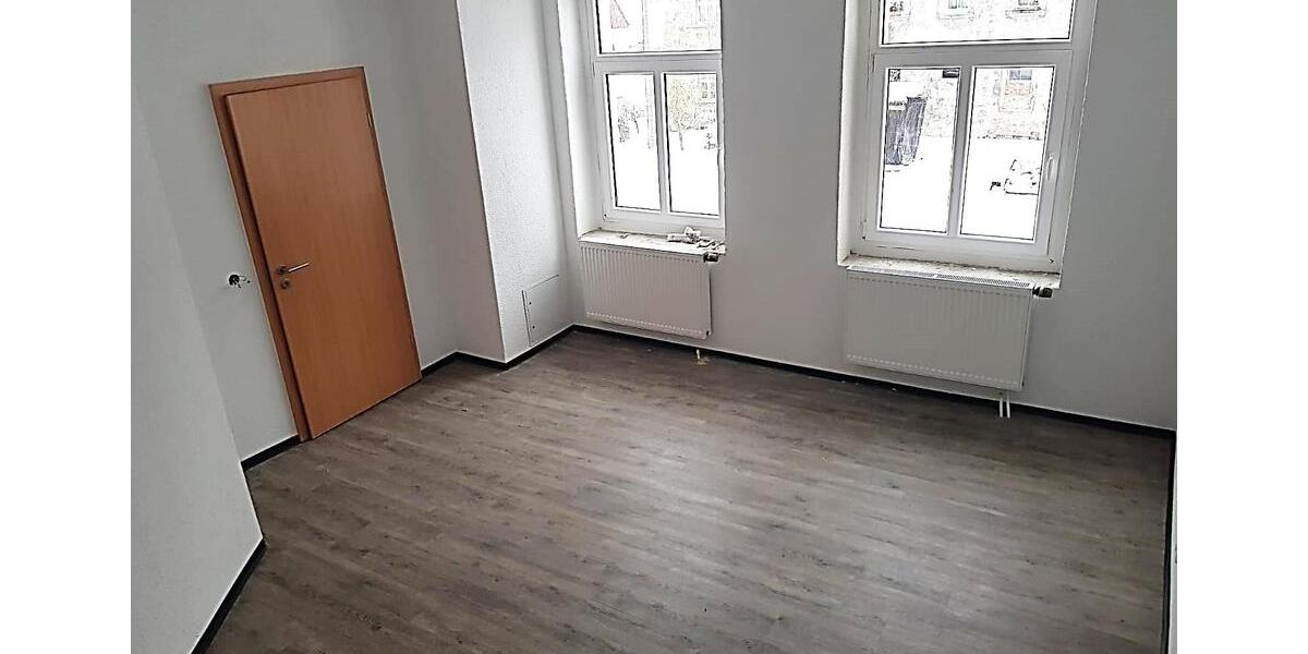 Etagenwohnung Neustadt in Sachsen - 5 Zimmer, 160 m&sup2;, 960&euro; | Angebot:25723747