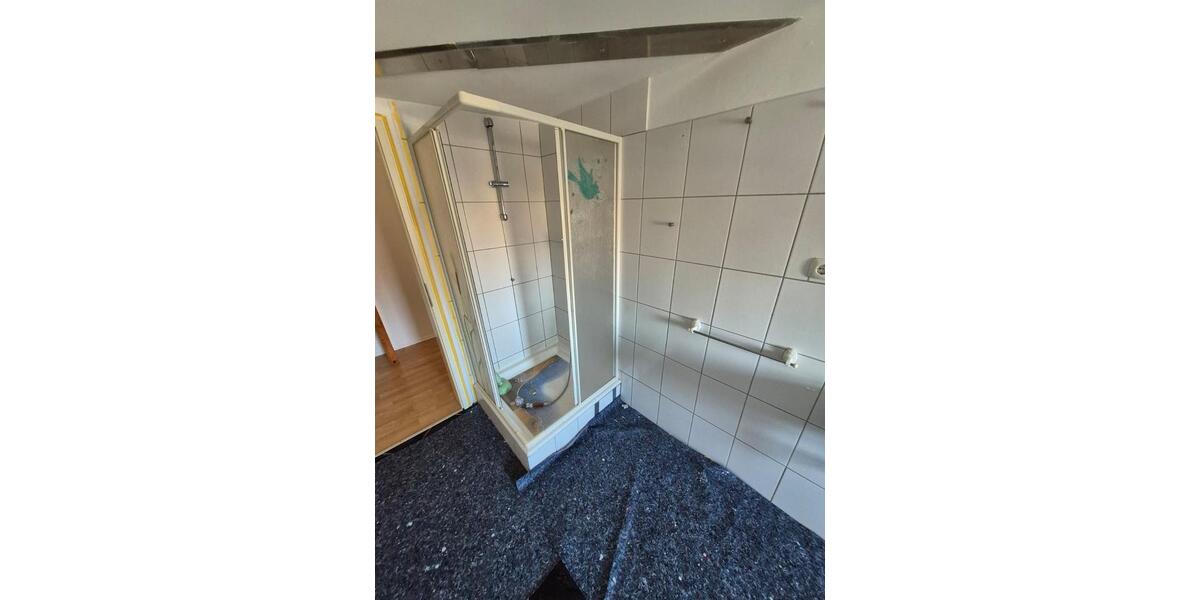 Dachgeschoßwohnung Gotha - 2 Zimmer, 47 m&sup2;, 400&euro; | Angebot:25570574