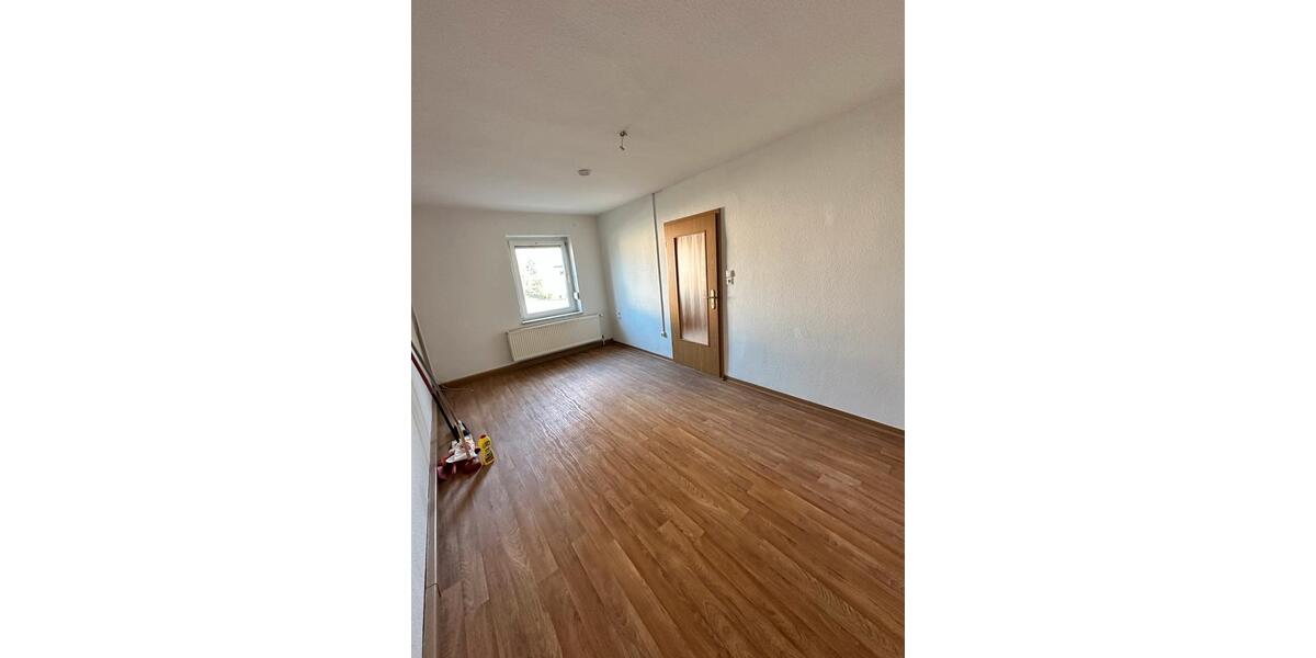 Erdgeschoßwohnung Finsterwalde - 3 Zimmer, 61 m&sup2;, 395&euro; | Angebot:26035786