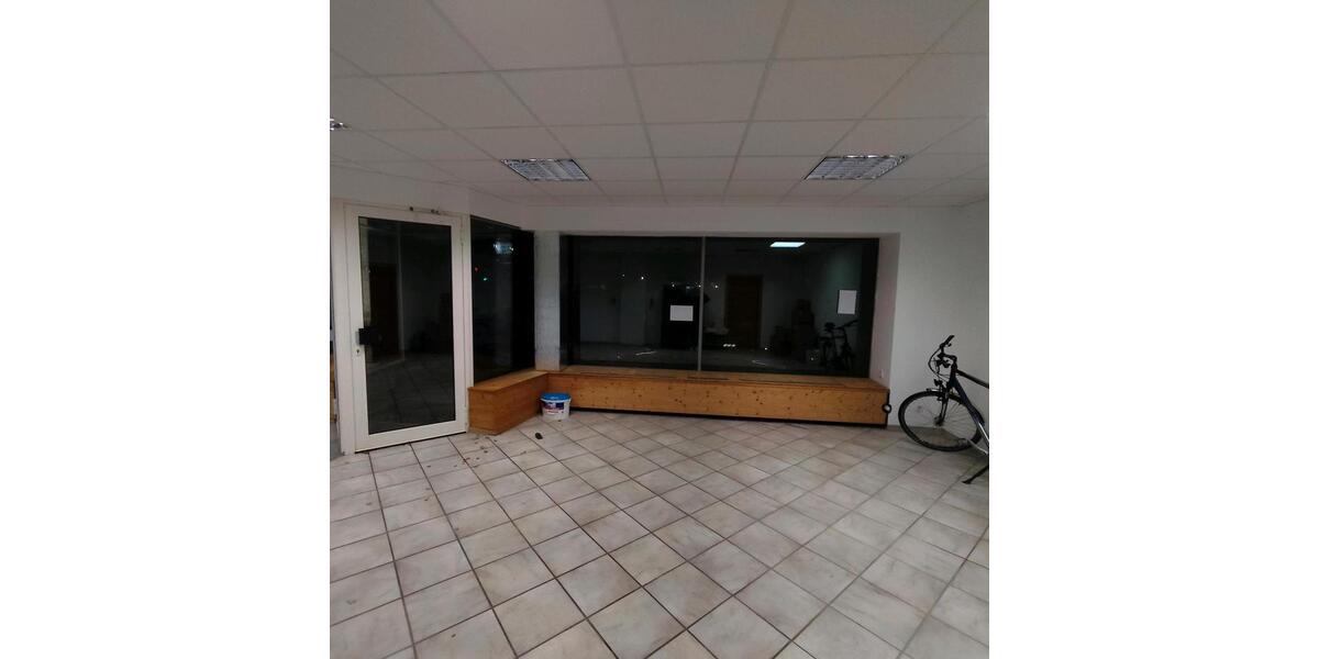 Gewerbeobjekt Ampfing - 840&euro; | Angebot:25408987