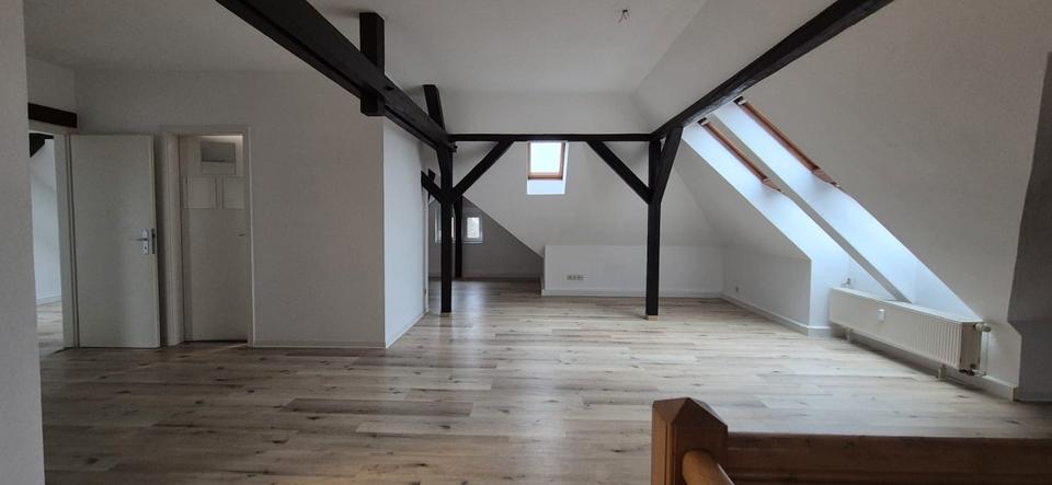 Dachgeschoßwohnung Bautzen - 3 Zimmer, 67 m&sup2;, 445&euro; | Angebot:25993060