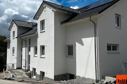 Haus Dornhan - 3 Zimmer, 86 m&sup2;, 1.070&euro; | Angebot:26592000