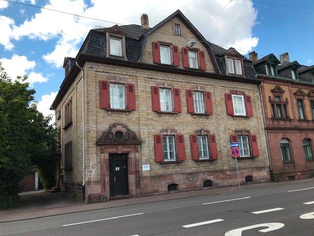 Etagenwohnung Sankt Ingbert - 4 Zimmer, 150 m&sup2;, 750&euro; | Angebot:26610016
