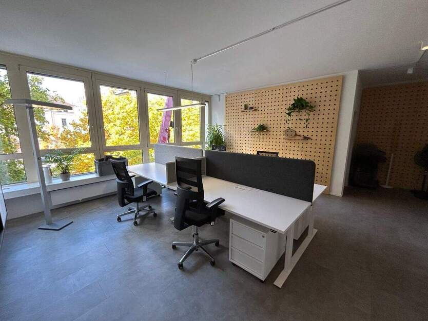4er Arbeitsbereich Schreibtischplätze direkt am Stiglmaierplatz - All-in-Miete zimmer