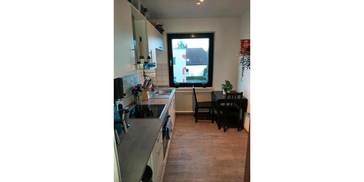 Etagenwohnung Oldenburg Eversten - 1 Zimmer, 170 m&sup2;, 415&euro; | Angebot:26008921