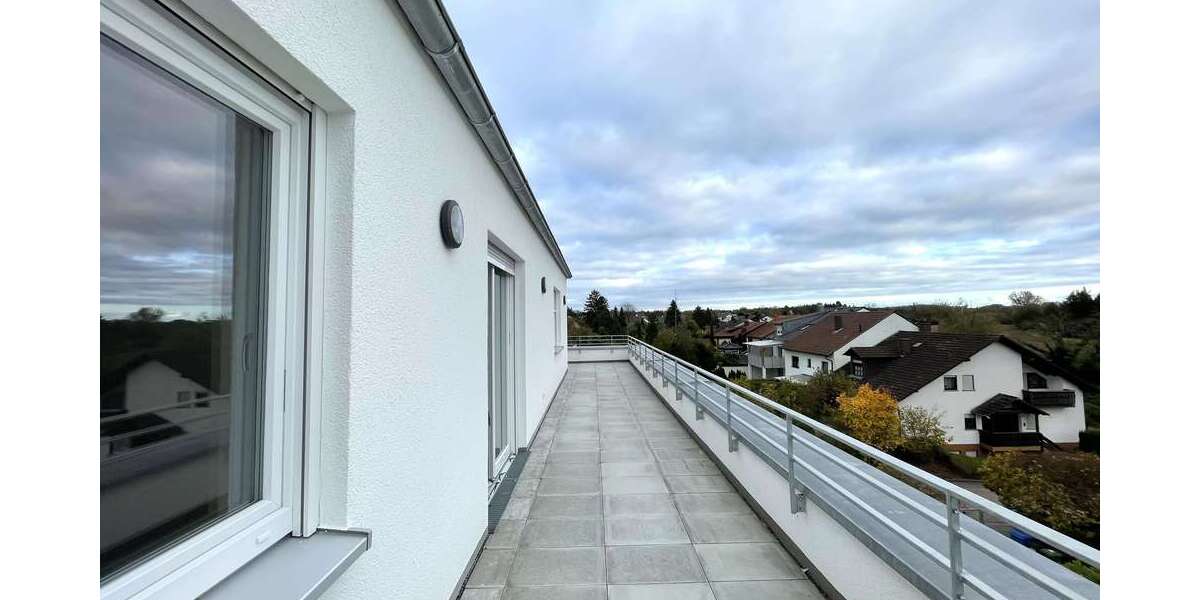 Etagenwohnung Philippsburg Huttenheim - 4 Zimmer, 116 m&sup2;, 1.683&euro; | Angebot:26274169