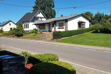 Renovierungsbedürftiger Bungalow in Uchtelfangen 3 zimmer