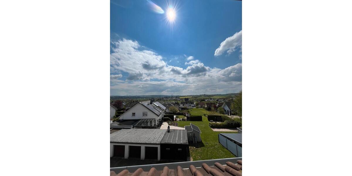 Dachgeschoßwohnung Heusweiler - 4 Zimmer, 106 m&sup2;, 670&euro; | Angebot:26251612