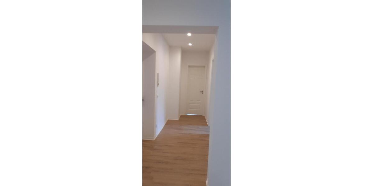 Etagenwohnung Altenburg - 4 Zimmer, 91 m&sup2;, 675&euro; | Angebot:24769379