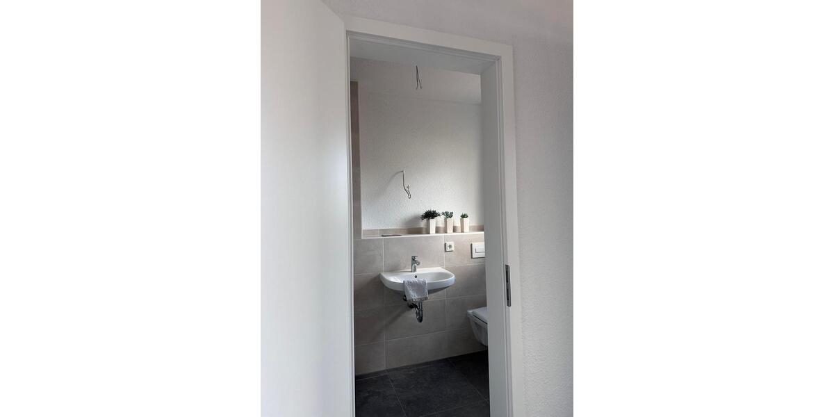 moderne Stadtvilla zur Miete - Erstbezug in energieeffiziente Neubau-Doppelhaushälfte 4 zimmer