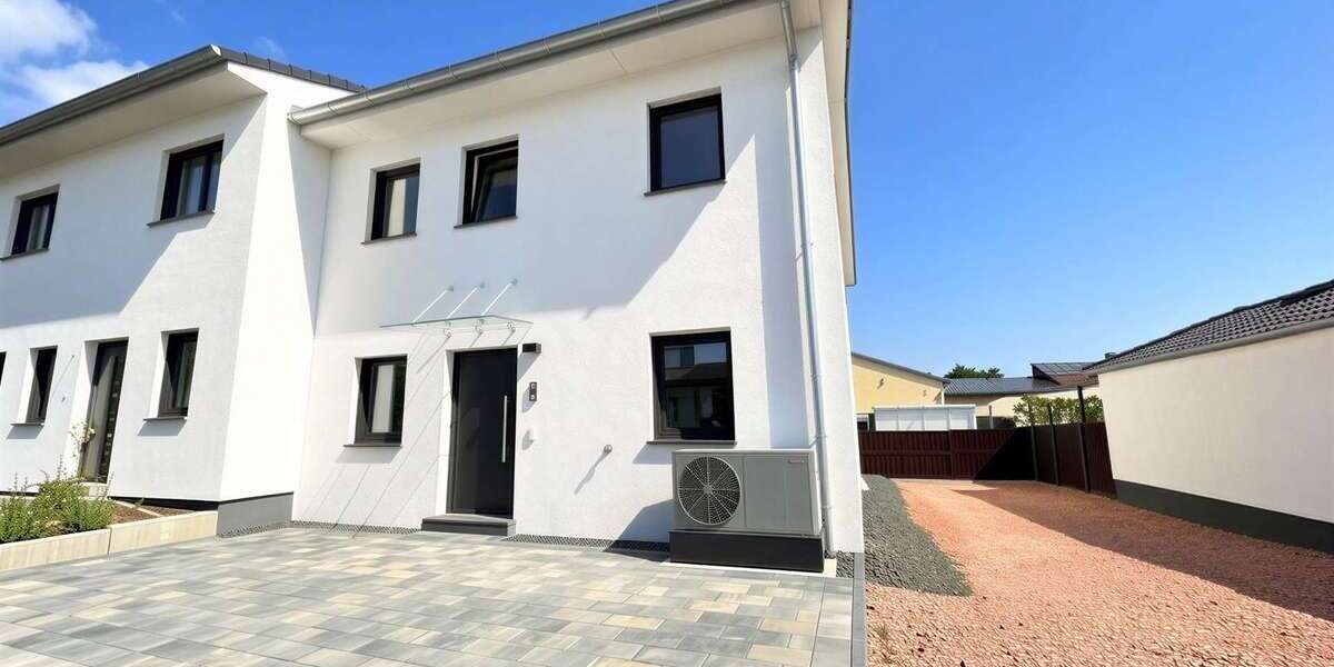 Einfamilienhaus Bad Kreuznach - 4 Zimmer, 135 m&sup2;, 1.800&euro; | Angebot:27131642