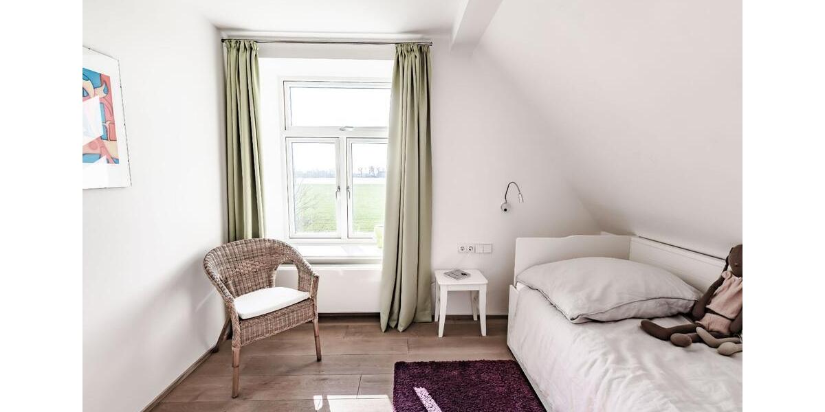 Dachgeschoßwohnung Garding - 3 Zimmer, 1.200&euro; | Angebot:22589022