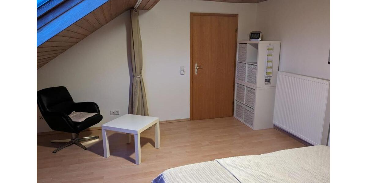 Dachgeschoßwohnung Würselen - 3 Zimmer, 45 m&sup2;, 495&euro; | Angebot:24943712