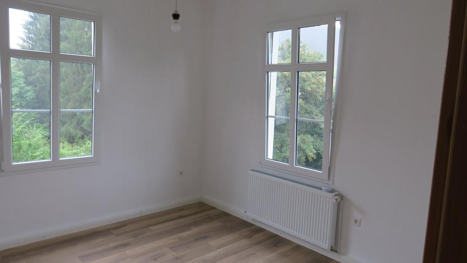 Einfamilienhaus Gummersbach - 6 Zimmer, 160 m&sup2;, 1.490&euro; | Angebot:24755204