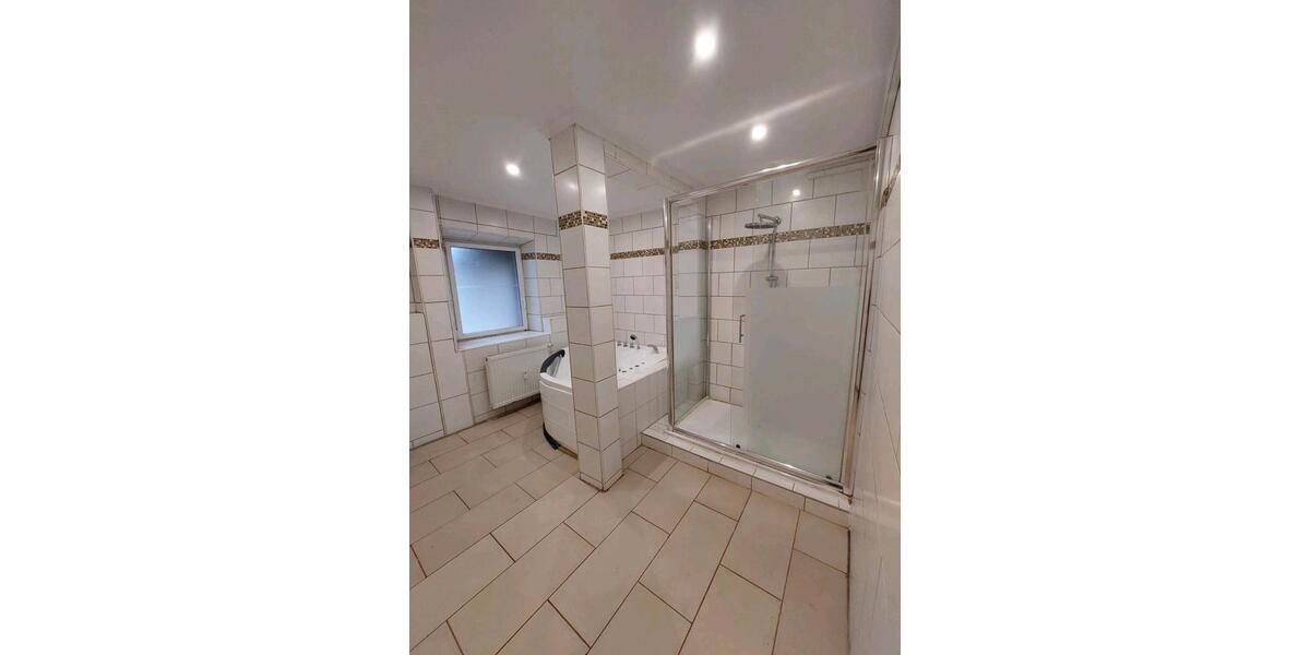 Etagenwohnung Ottweiler - 3 Zimmer, 80 m&sup2;, 650&euro; | Angebot:24819234