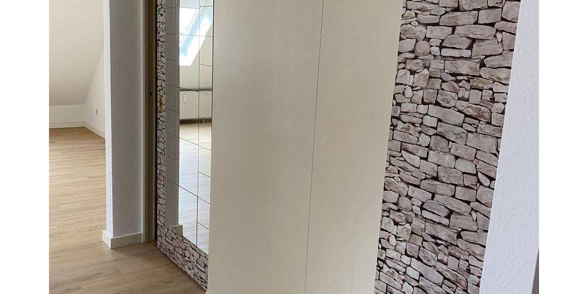 Etagenwohnung Flensburg Altstadt - 2 Zimmer, 82 m&sup2;, 535&euro; | Angebot:25702346