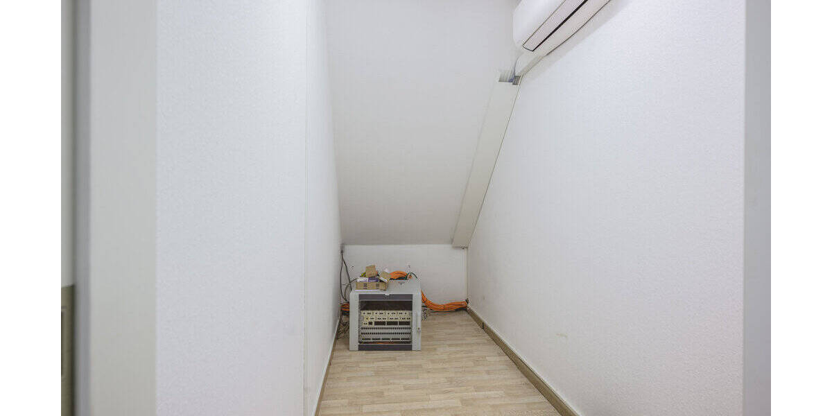 Gewerbeobjekt Aachen Richterich - 697&euro; | Angebot:26176682