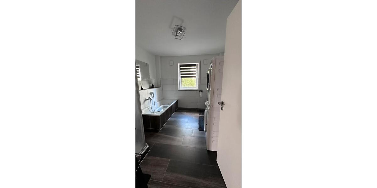 Etagenwohnung Schwandorf - 3 Zimmer, 110 m&sup2;, 1.200&euro; | Angebot:26631623