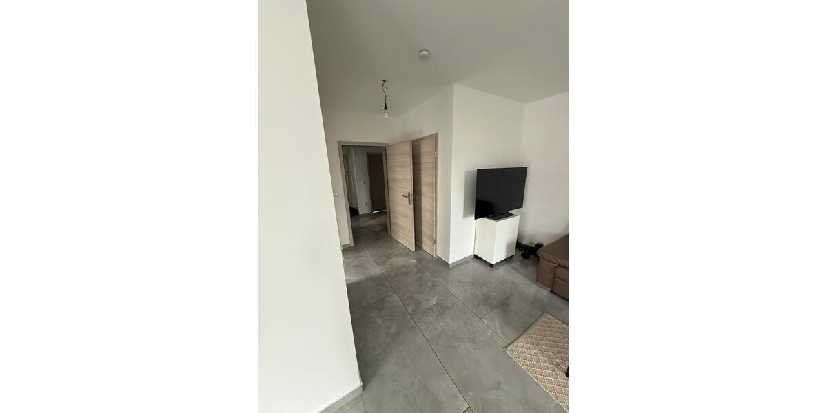 Dachgeschoßwohnung Sassenburg - 4 Zimmer, 125 m&sup2;, 1.050&euro; | Angebot:25908330