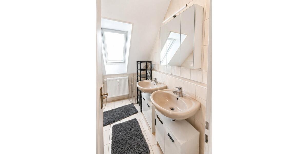 Etagenwohnung Röhrmoos - 3 Zimmer, 80 m&sup2;, 1.400&euro; | Angebot:26348835