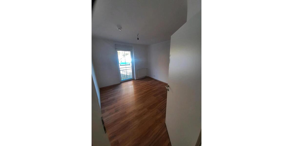 Erdgeschoßwohnung Dinkelsbühl - 3 Zimmer, 73 m&sup2;, 830&euro; | Angebot:24302533