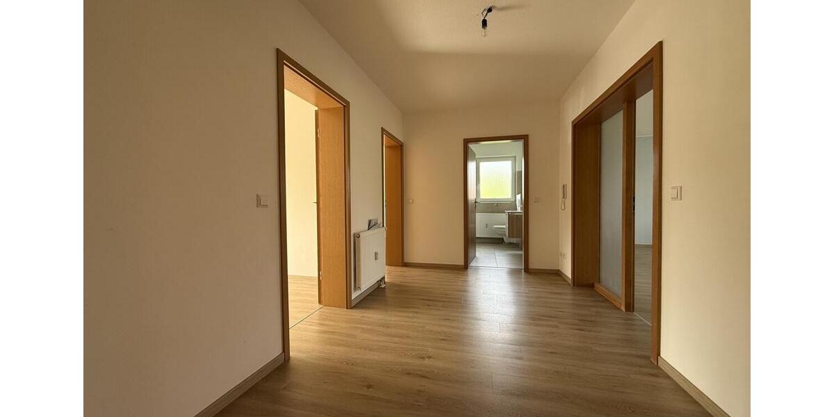 Erdgeschoßwohnung Satteldorf - 3 Zimmer, 86 m&sup2;, 850&euro; | Angebot:26443763