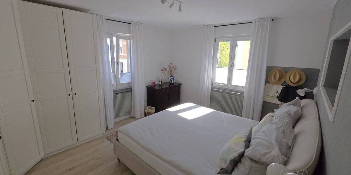 Doppelhaushälfte Kandern - 6 Zimmer, 157 m&sup2;, 2.050&euro; | Angebot:26819746
