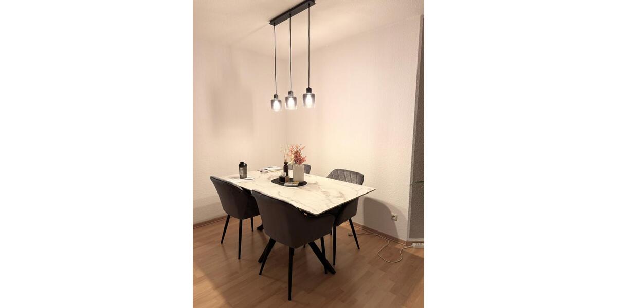 Dachgeschoßwohnung Porta Westfalica - 2 Zimmer, 80 m&sup2;, 800&euro; | Angebot:25354662