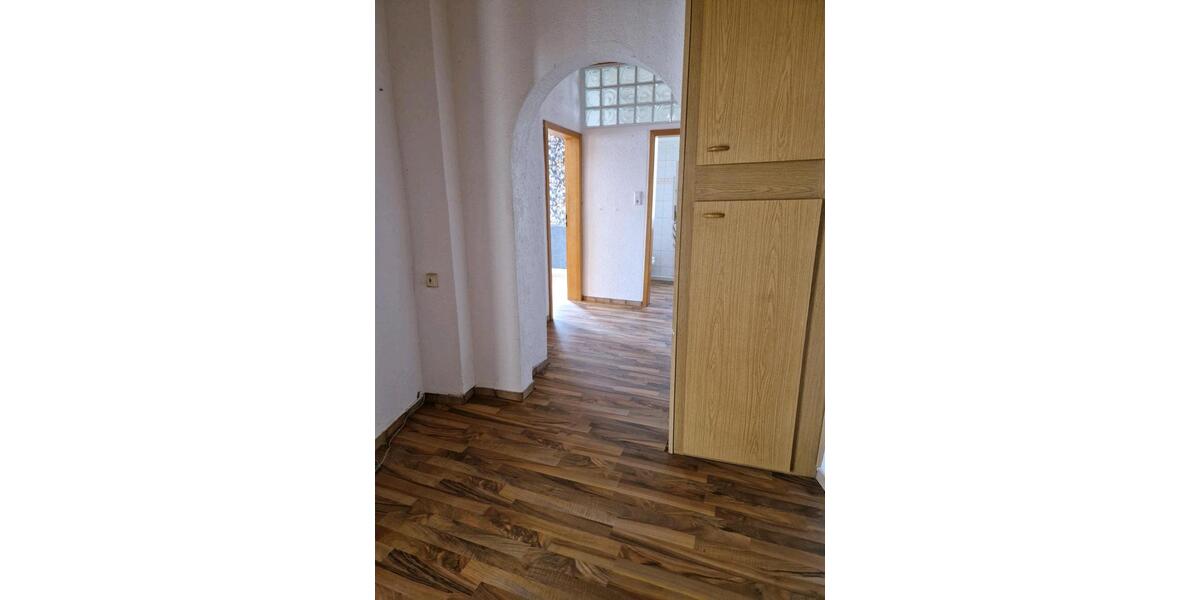 Etagenwohnung Witten - 4 Zimmer, 93 m&sup2;, 840&euro; | Angebot:24803536