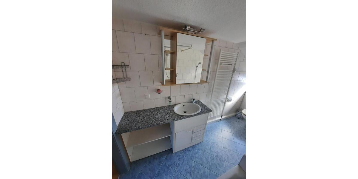 Dachgeschoßwohnung Zwönitz - 3 Zimmer, 62 m&sup2;, 450&euro; | Angebot:24727228