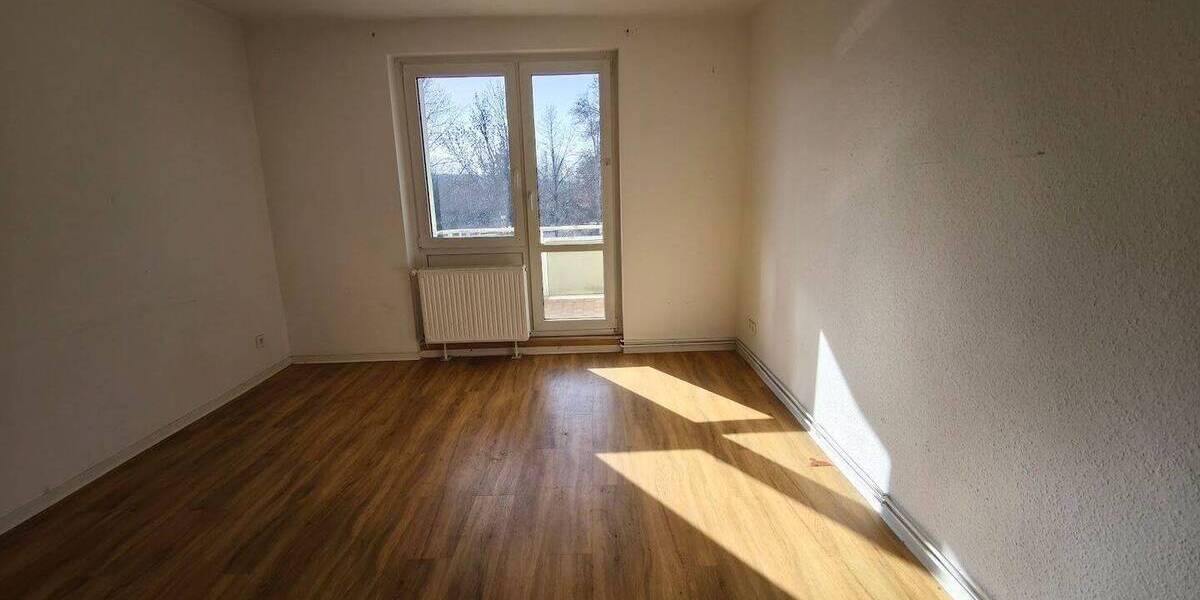 Etagenwohnung Merseburg Kötzschen - 2 Zimmer, 41 m&sup2;, 280&euro; | Angebot:26641667