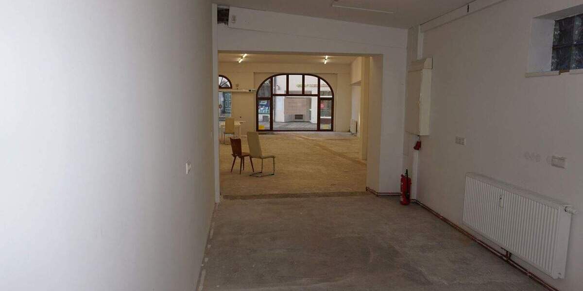 Ladenfläche 130m² in 1B-Lage , Am Sande in 21335 Lüneburg, Ladengeschäft, Einzelhandelsfläche , zzgl. 30m² Nebenflächen - sofort frei 1 zimmer