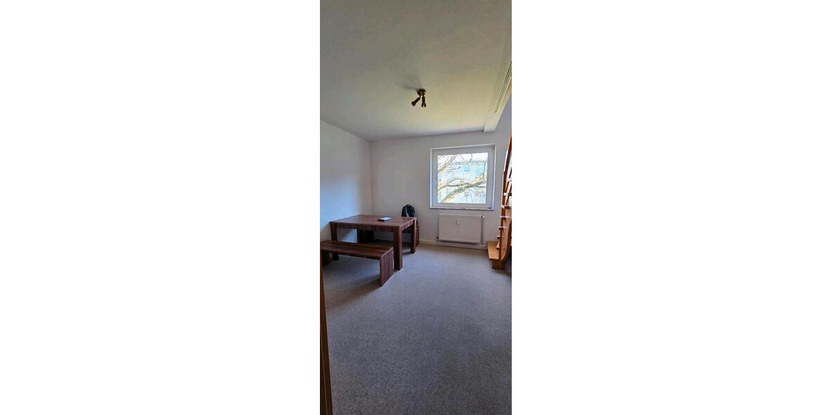 Wohnen auf Zeit Wuppertal Elberfeld - 6 Zimmer, 150 m&sup2;, 400&euro; | Angebot:26154100