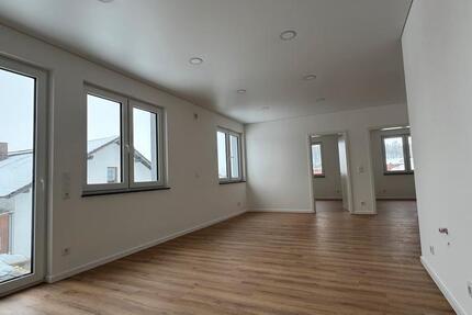 Wohnung Niedenstein - 3 Zimmer, 53 m&sup2;, 750&euro; | Angebot:25129097