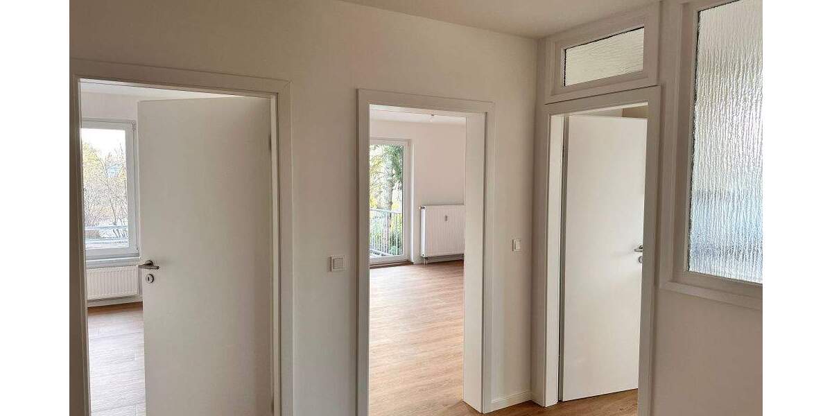 Etagenwohnung Falkensee - 3 Zimmer, 76 m&sup2;, 1.370&euro; | Angebot:25728233