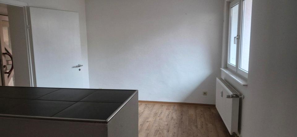 Etagenwohnung Neustadt an der Weinstraße Duttweiler - 1 Zimmer, 75 m&sup2;, 950&euro; | Angebot:26491048