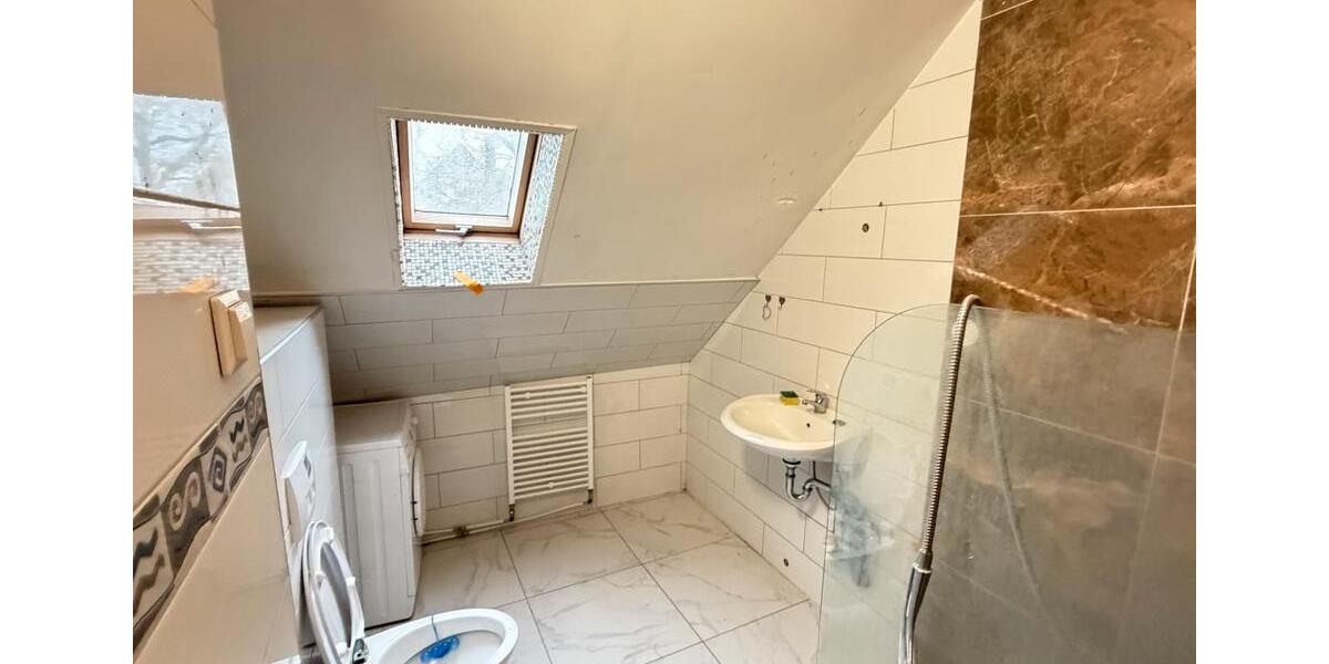 Dachgeschoßwohnung Herford Diebrock - 3 Zimmer, 85 m&sup2;, 760&euro; | Angebot:26025041