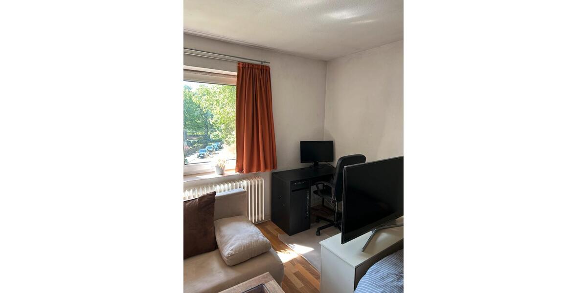 Etagenwohnung Kiel Neumühlen-Dietrichsdorf - 1 Zimmer, 32 m&sup2;, 385&euro; | Angebot:26622529