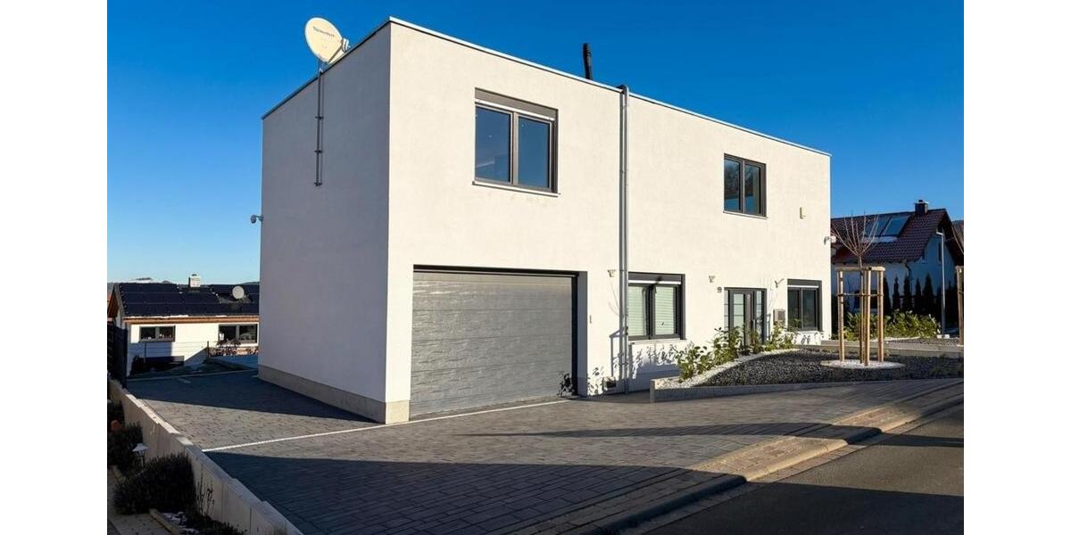 Einfamilienhaus Habichtswald - 6.5 Zimmer, 283 m&sup2;, 2.830&euro; | Angebot:25138264